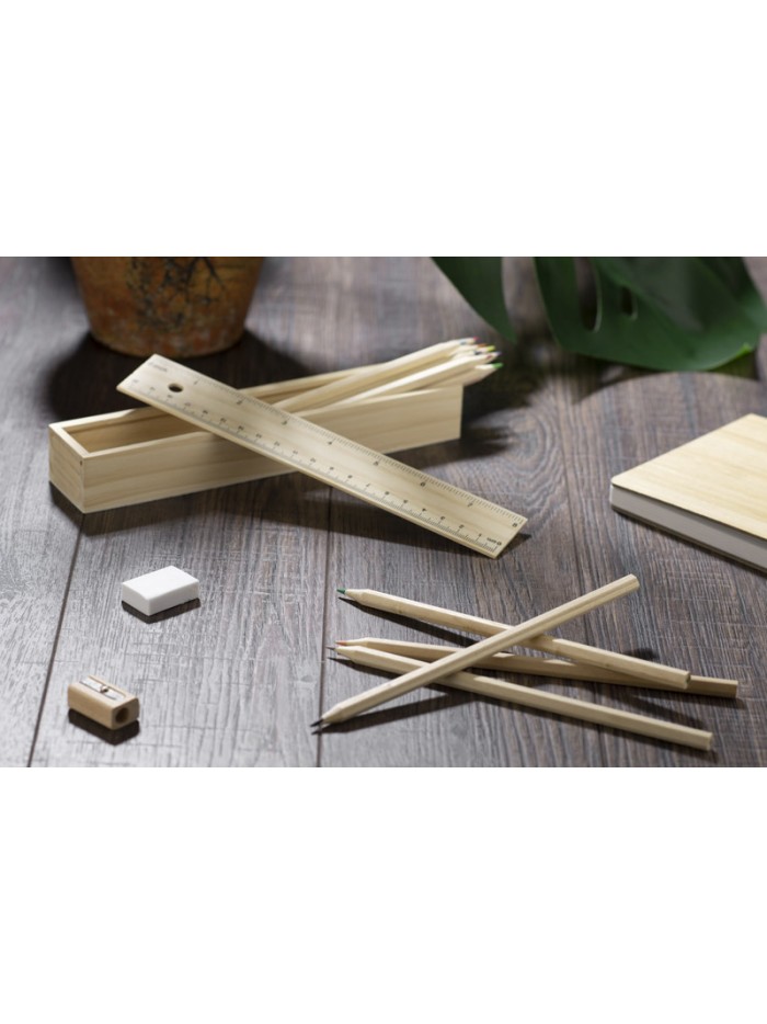 piornik z kredkami 12 szt krasi 9